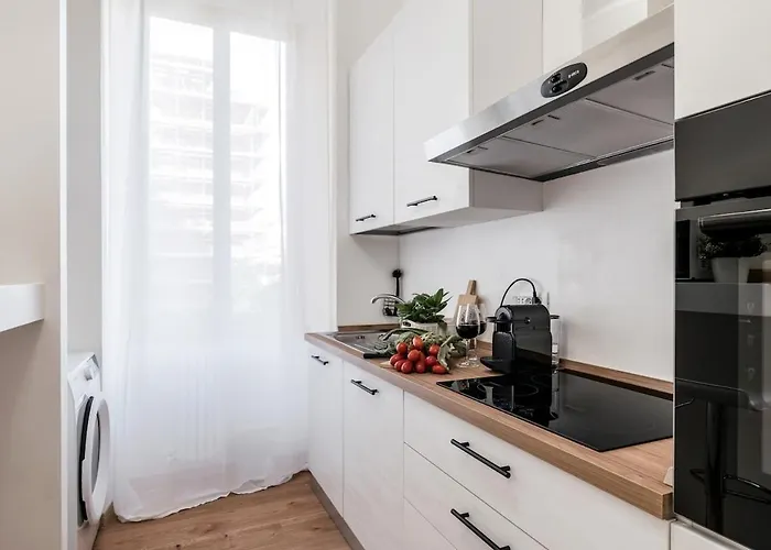 Apartment 4 Bedrooms, Luxury 5 Minutes From The Colosseum Jacuzzi Rom
