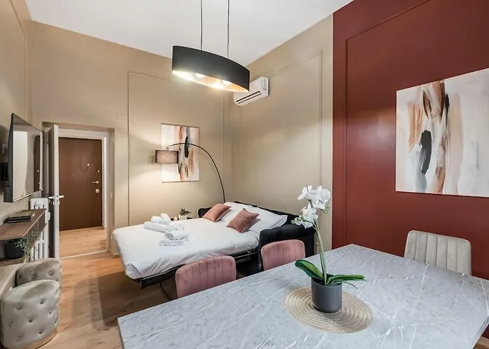 4 Bedrooms Luxury Jacuzzi - 10 Min Metro To Colosseum Daire